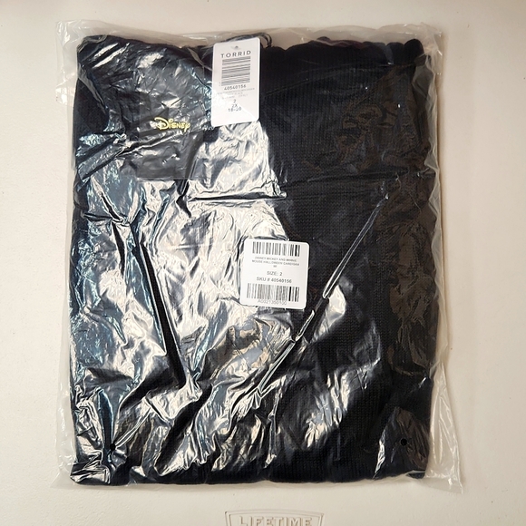 ❤️NWT VINTAGE TORRID CARDIGAN MICKEY MINNIE MOUSE HALLOWEEN HOODIE SWEATER PLUS - Picture 7 of 13